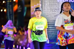 BIB: 50319, 50430
                            <button type="button" onclick="openModal(21804478)" class="btn btn-primary btn-sm float-right btn-popup" data-toggle="modal" data-target=".modal-high-quality">
                        <i class="fas fa-shopping-cart"></i> Add to Cart
                    </button>
                                            <button type="button" onclick="isThisMe(21804478, true)" class="btn btn-success btn-sm float-right btn-popup btn-isme hidden" data-toggle="tooltip" data-placement="bottom" title="นี่คือรูปของคุณใช่ไหม คลิกที่นี่เพื่อเอาเข้าอัลบั้ม">
                        <i class="fas fa-plus"></i> Add to album
                    </button>
                    <button type="button" onclick="isThisMe(21804478, false)" class="btn btn-warning btn-sm float-right btn-popup btn-isnotme hidden">
                        <i class="fas fa-ban"></i> Remove from album
                    </button>